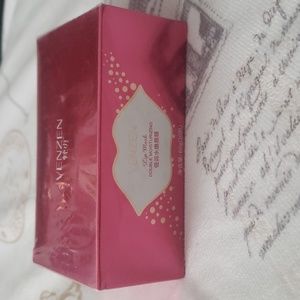 Venzen Lip Mask Double Moisturizing